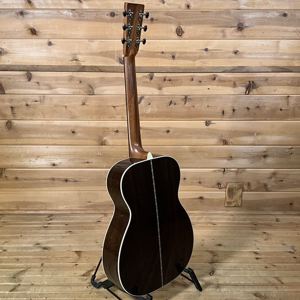 Martin 00-28 Acoustic Guitar - Natural