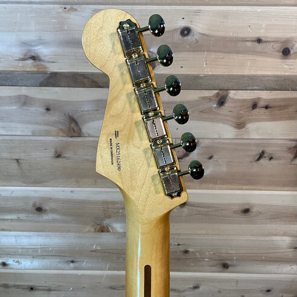Fender Limited Edition Vintera III Late 50s Stratocaster Electric Guitar - White Blonde