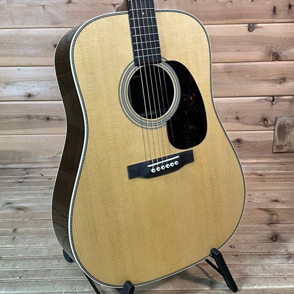 Martin Super HD-28 Acoustic Guitar - Natural