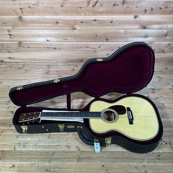 Martin Custom OM Italian Spruce/Guatemalan Rosewood Acoustic Guitar - Natural