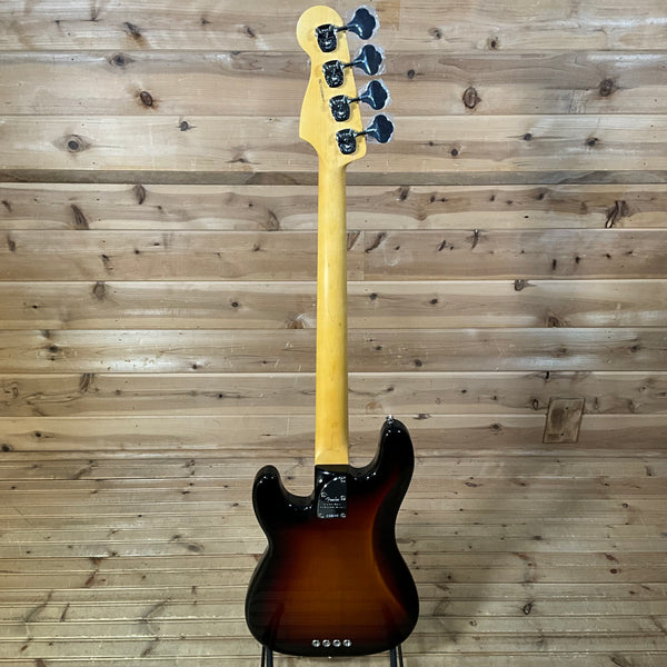 Fender American Professional II Precision Bass - 3 Color Sunburst