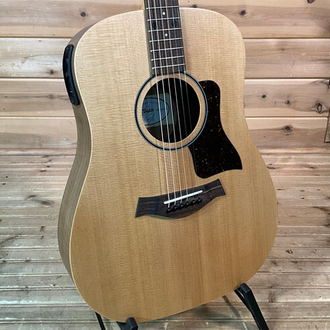 Taylor Big Baby BBTe Acoustic Guitar DEMO - Natural