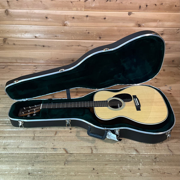 Martin OM-28 Acoustic Guitar - Natural