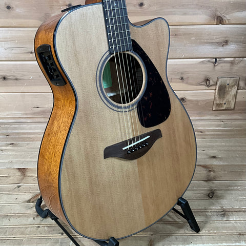 Yamaha FSX800C Acoustic Guitar - Natural