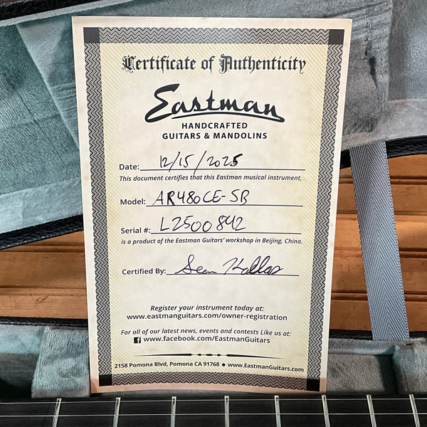 Eastman AR480CE Electric Guitar - Sunburst