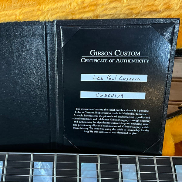 Gibson Les Paul Custom with Ebony Fingerboard - Alpine White