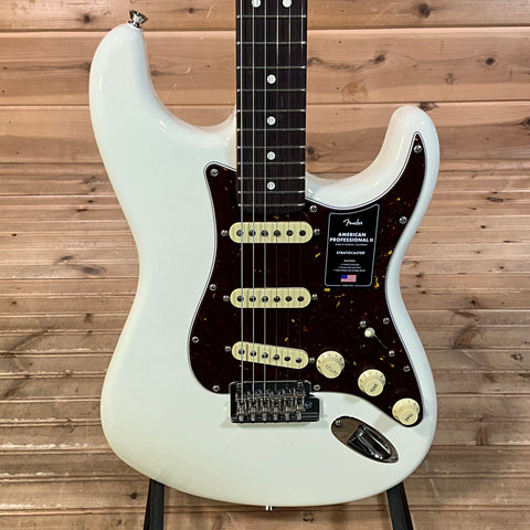 Fender American Professional II Stratocaster Electric Guitar - Olympic White