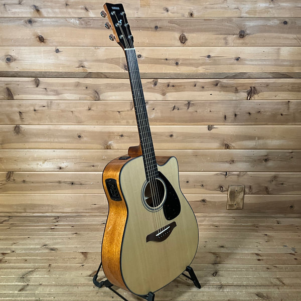 Yamaha FGX800C Acoustic Guitar - Natural