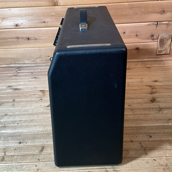 Fender 1965 Deluxe Reverb Guitar Amplifier Reissue USED