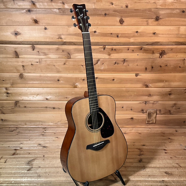 Yamaha FG800J Acoustic Guitar - Natural