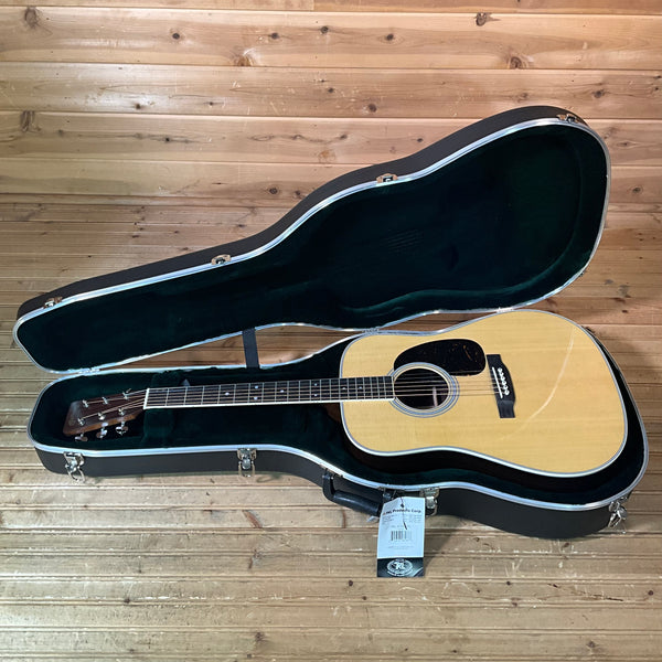 Martin D-35 Acoustic Guitar - Natural