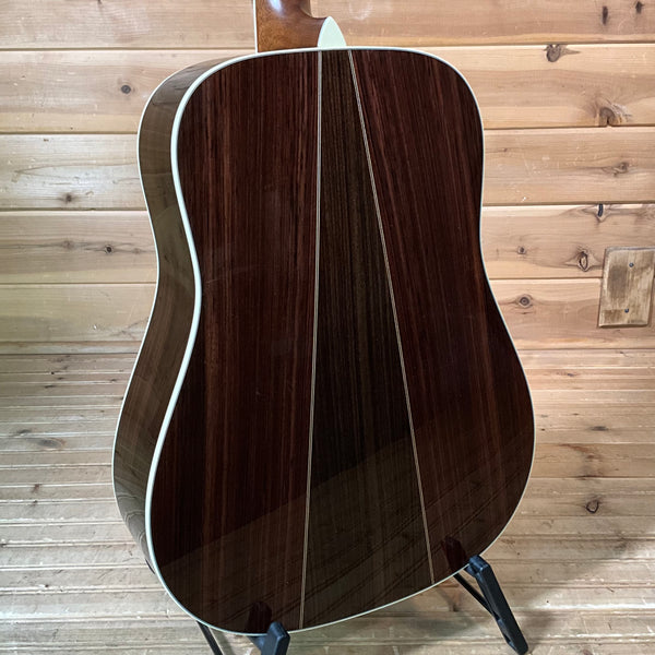 Martin D-35 Acoustic Guitar - Natural