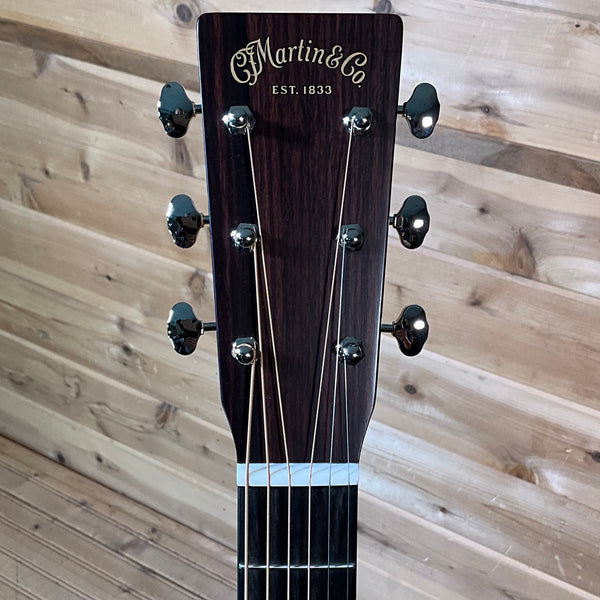 Martin 000-17 Acoustic Guitar - Natural