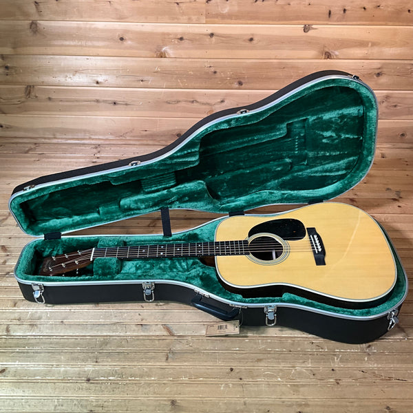Martin D-28 Acoustic Guitar - Natural