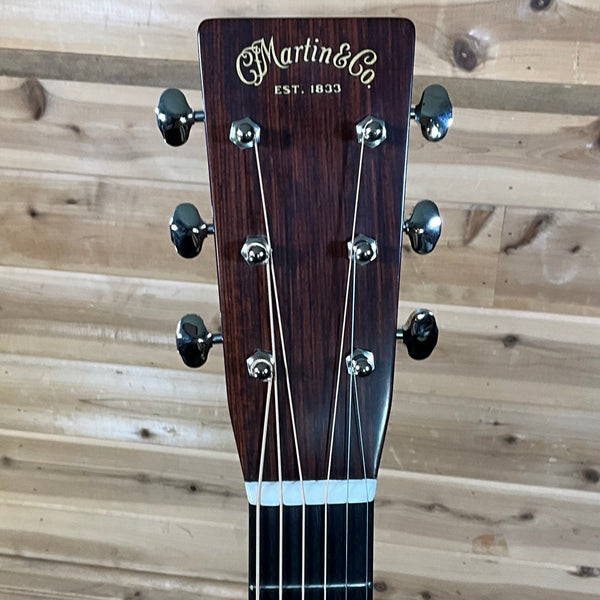 Martin D-28 Authentic 1937 VTS Acoustic Guitar - Natural