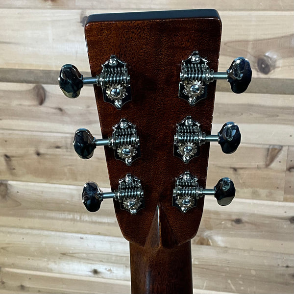 Martin D-28 Authentic 1937 VTS Acoustic Guitar - Natural