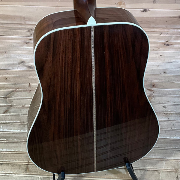 Martin D-28 Authentic 1937 VTS Acoustic Guitar - Natural