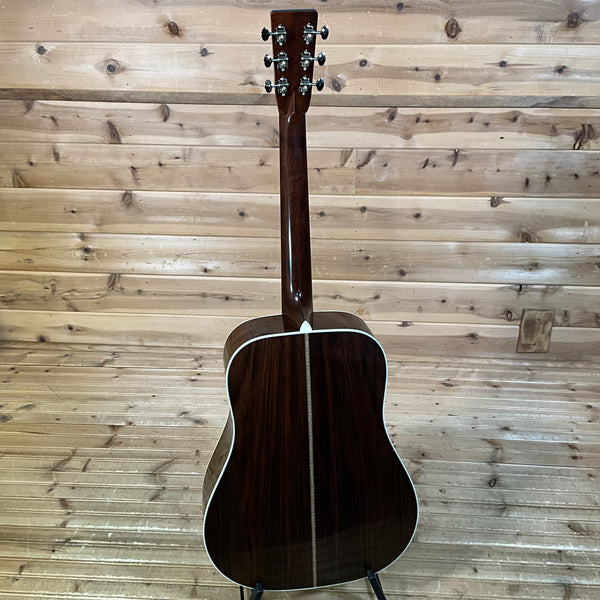Martin D-28 Authentic 1937 VTS Acoustic Guitar - Natural