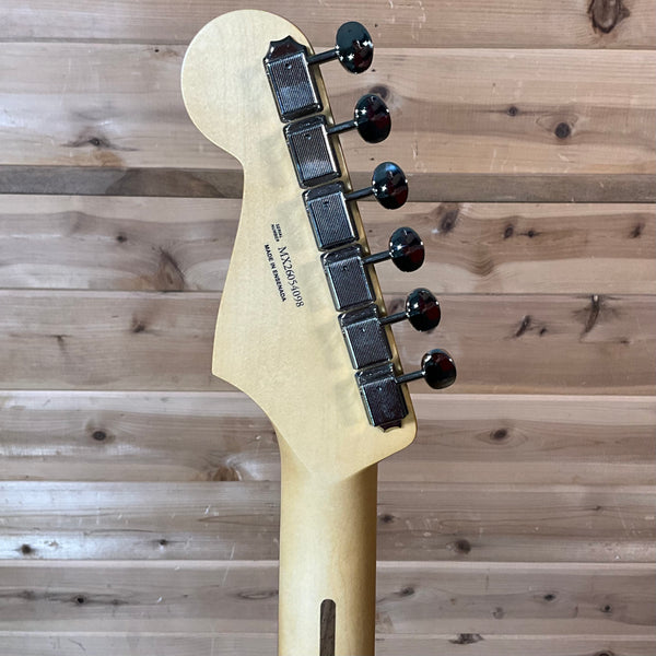 Fender Player II Stratocaster HSS Electric Guitar - Rallye Orange