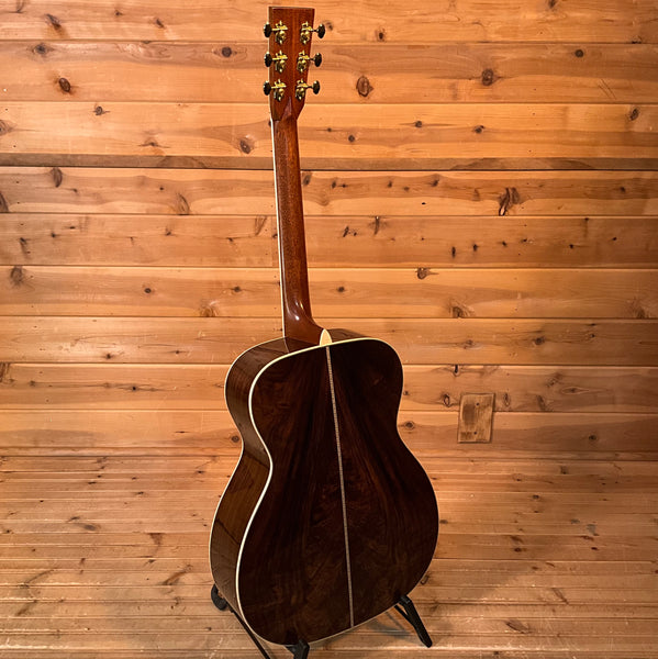 Martin J-40 Standard Jumbo Acoustic Guitar - Natural