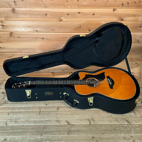 Yamaha AC5M ARE Acoustic Guitar - Vintage Natural