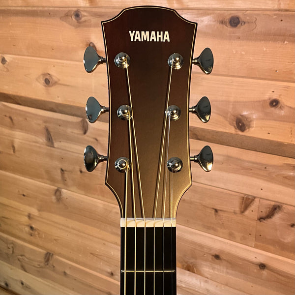 Yamaha AC5M ARE Acoustic Guitar - Vintage Natural