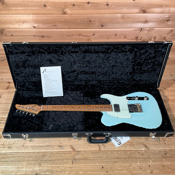 Tom Anderson T Icon Electric Guitar USED - Daphne Blue