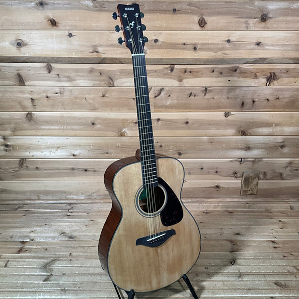 Yamaha FS800J Acoustic Guitar - Natural