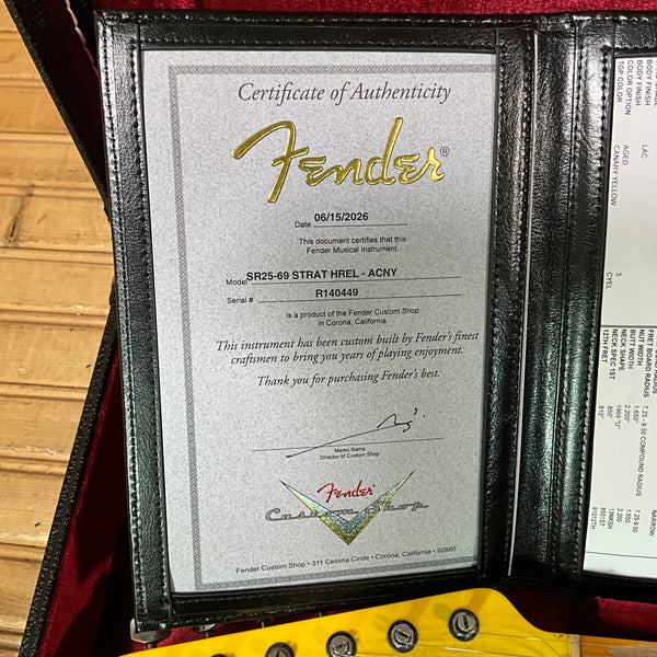 Fender Custom Shop 1969 Stratocaster Heavy Relic - Aged Canary Yellow