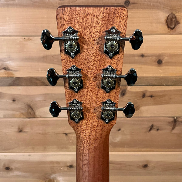 Martin Dreadnought Junior E Street Legend Acoustic Guitar - Street Legend Burst