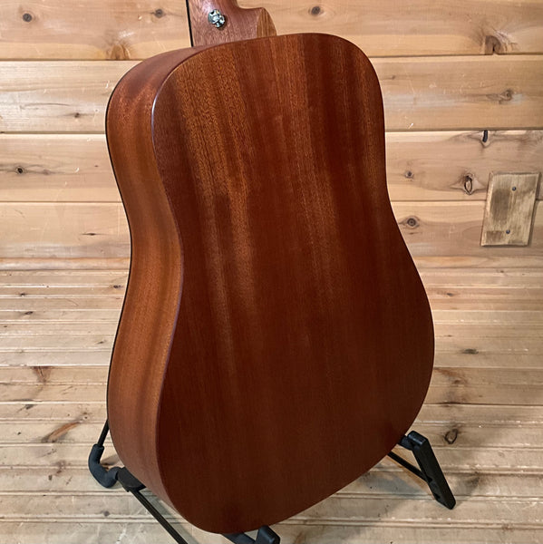 Martin Dreadnought Junior E Street Legend Acoustic Guitar - Street Legend Burst