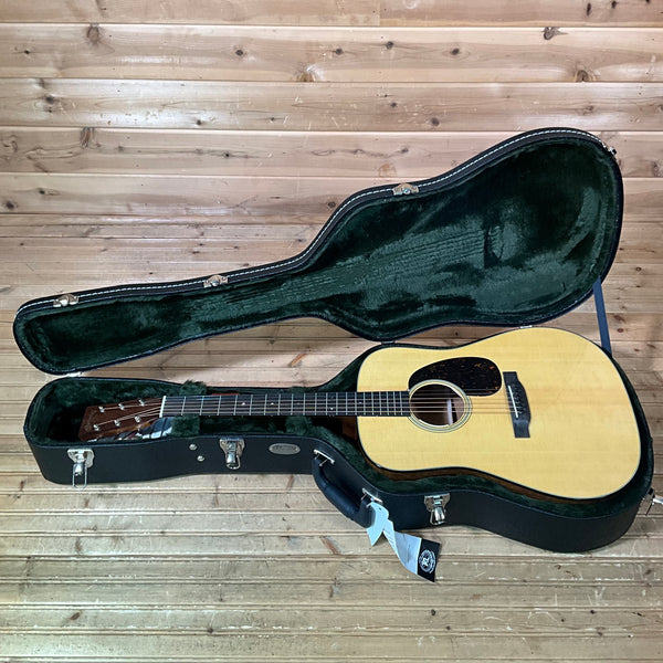 Martin D-18E Acoustic Guitar - Natural