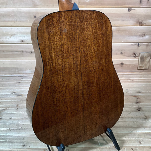 Martin D-18E Acoustic Guitar - Natural