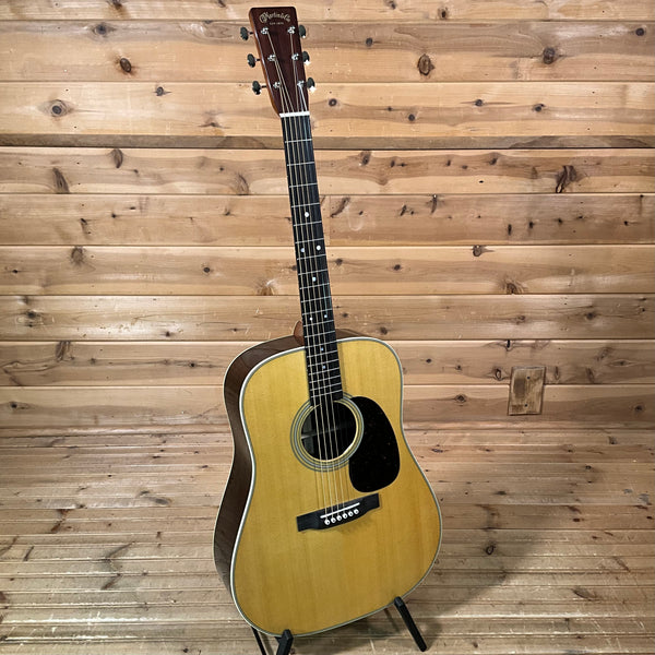 Martin D-28 Acoustic Guitar - Natural