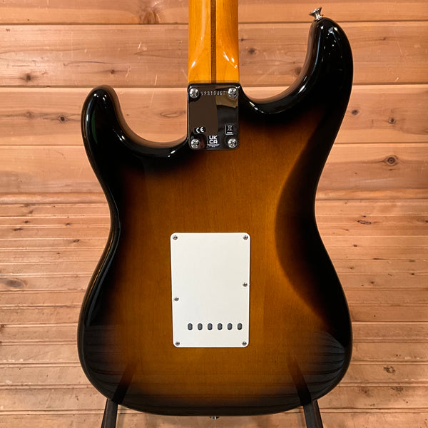 Fender American Vintage II 1957 Stratocaster Electric Guitar USED - 2 Color Sunburst