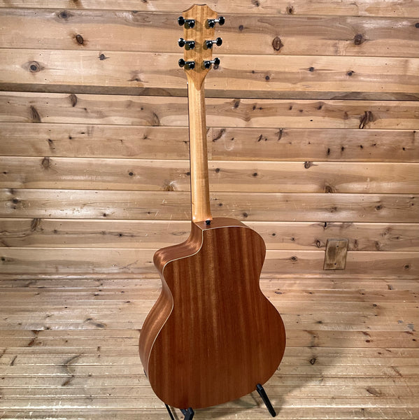 Taylor 24ce Acoustic Guitar - Natural