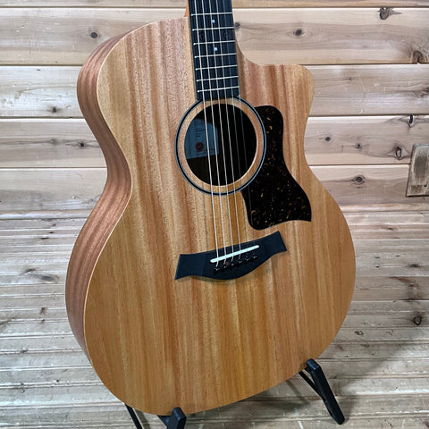 Taylor 24ce Acoustic Guitar - Natural