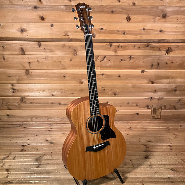 Taylor 24ce Acoustic Guitar - Natural