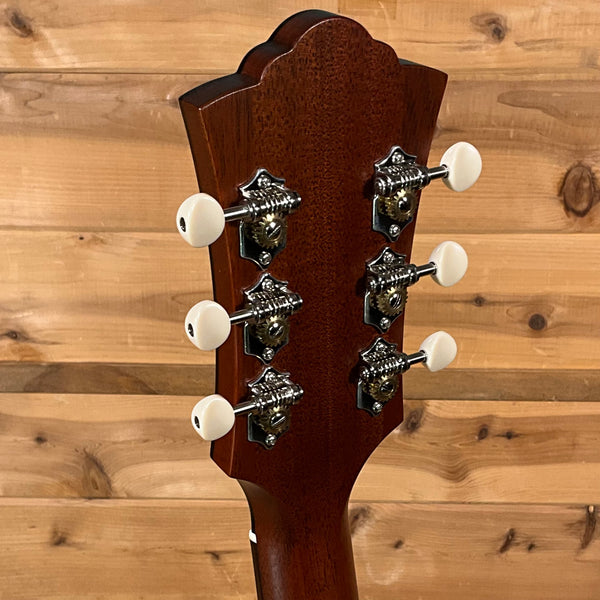 Guild D-20 Acoustic Guitar - Natural