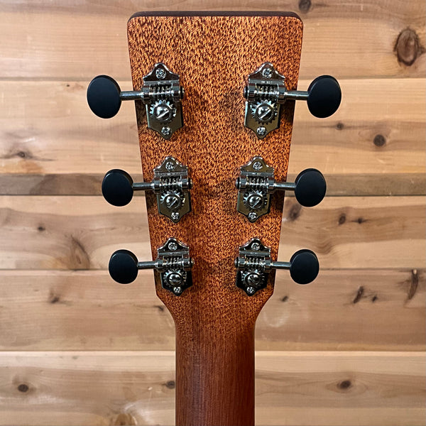 Martin 000 Jr E Sapele Acoustic Guitar - Natural