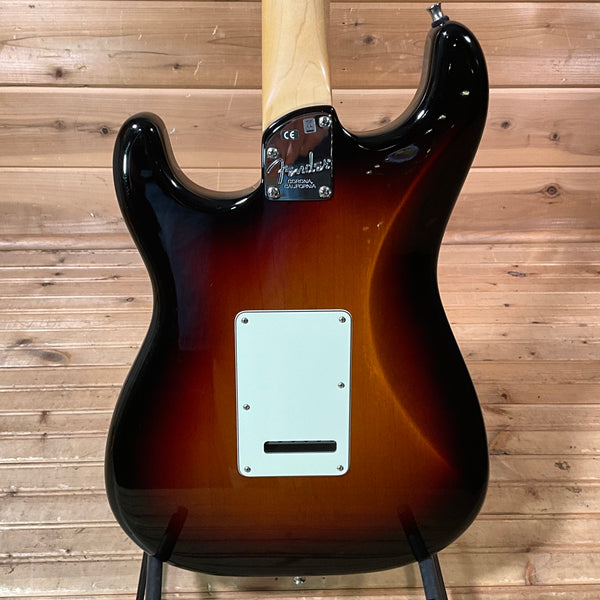 Fender 2015 American Elite Stratocaster Electric Guitar USED - 3-Color Sunburst