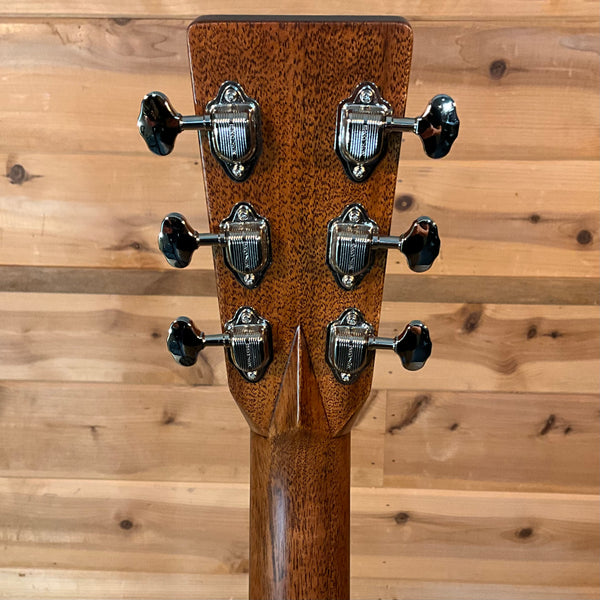 Martin D-28 Billy Strings Acoustic Guitar - Natural