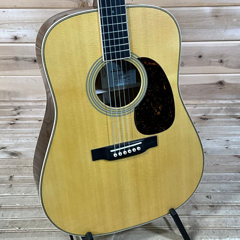 Martin 2022 Custom Dreadnought Sitka/Sinker Mahogany Acoustic Guitar USED - Natural