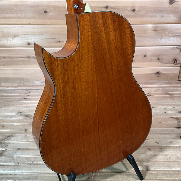 Larrivee C-05 Cutaway Acoustic Guitar USED - Natural
