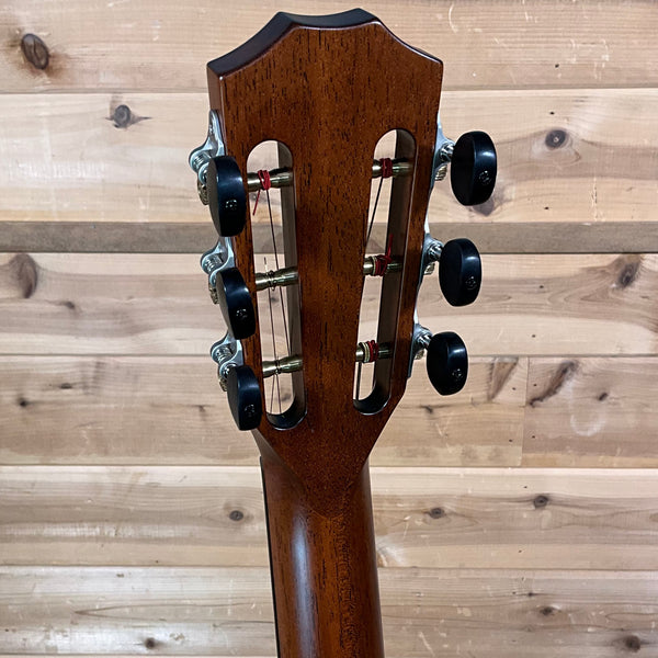 Taylor 812ce 12-Fret Acoustic Guitar USED - Natural