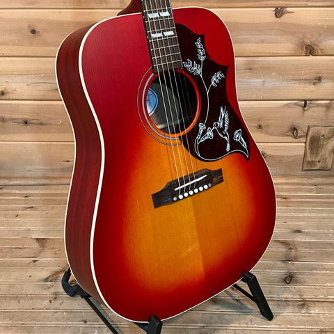 Gibson Hummingbird Special Acoustic Guitar - Satin Vintage Cherry Sunburst