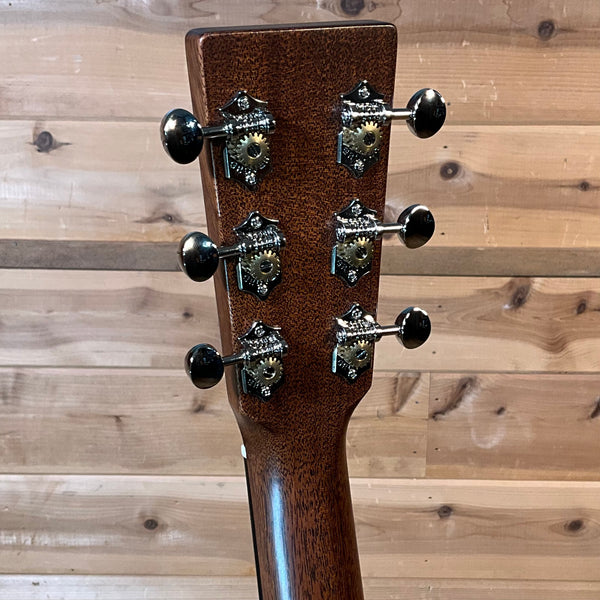 Martin 00-18 Joe Bonamassa Acoustic Guitar - 1937 Joe Bonamassa Sunburst