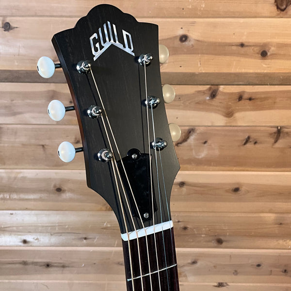 Guild M-20 Acoustic Guitar - Vintage Sunburst