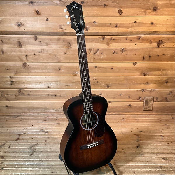 Guild M-20 Acoustic Guitar - Vintage Sunburst