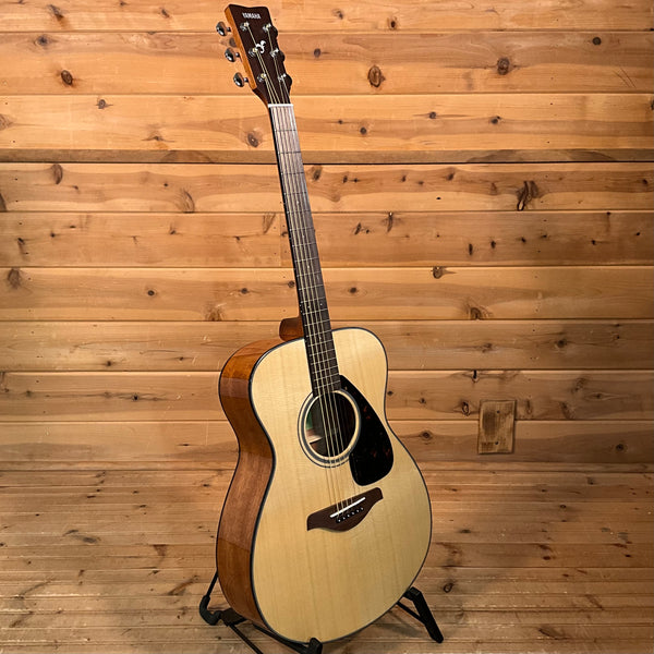 Yamaha FS800 Folk Acoustic Guitar- Natural